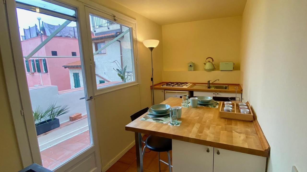 Vila I Tetti Di Via Corradi Sanremo Exteriér fotografie