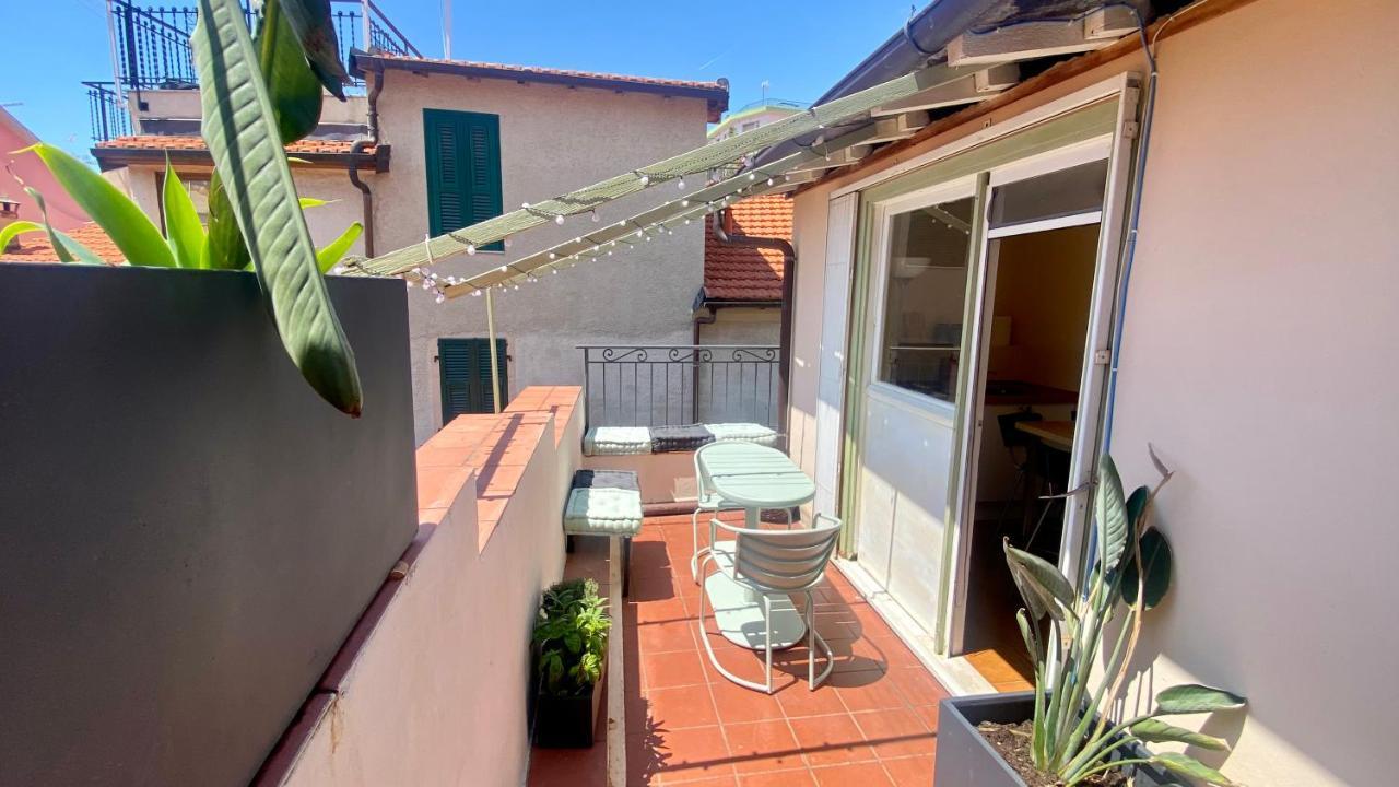 Vila I Tetti Di Via Corradi Sanremo Exteriér fotografie